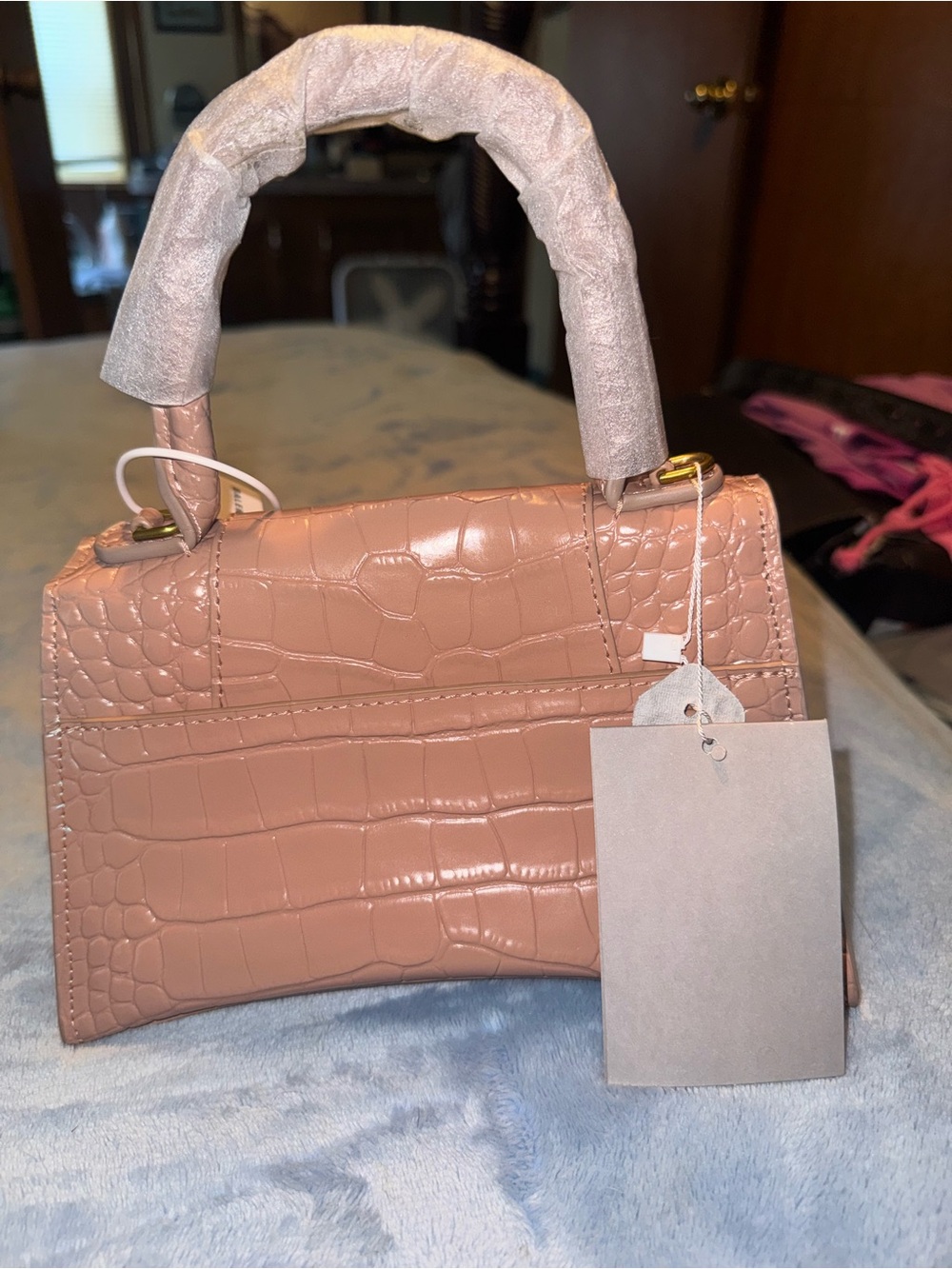 Tan Croc-Embossed Top Handle Bag Fashion - Picture 3 of 3
